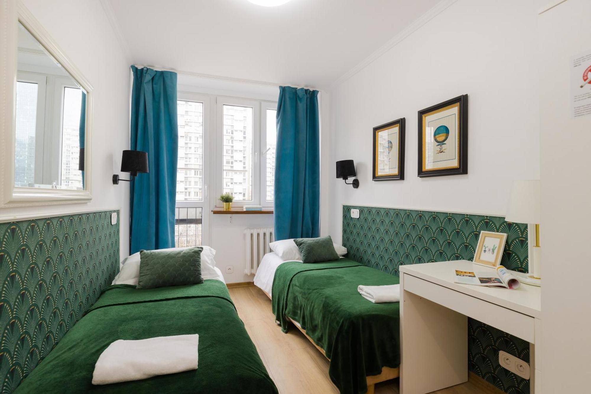 Unitapartament Short Rent Apartment In Warsaw By Metro Station Rondo Onz Apart With 3Bedrooms 22 외부 사진
