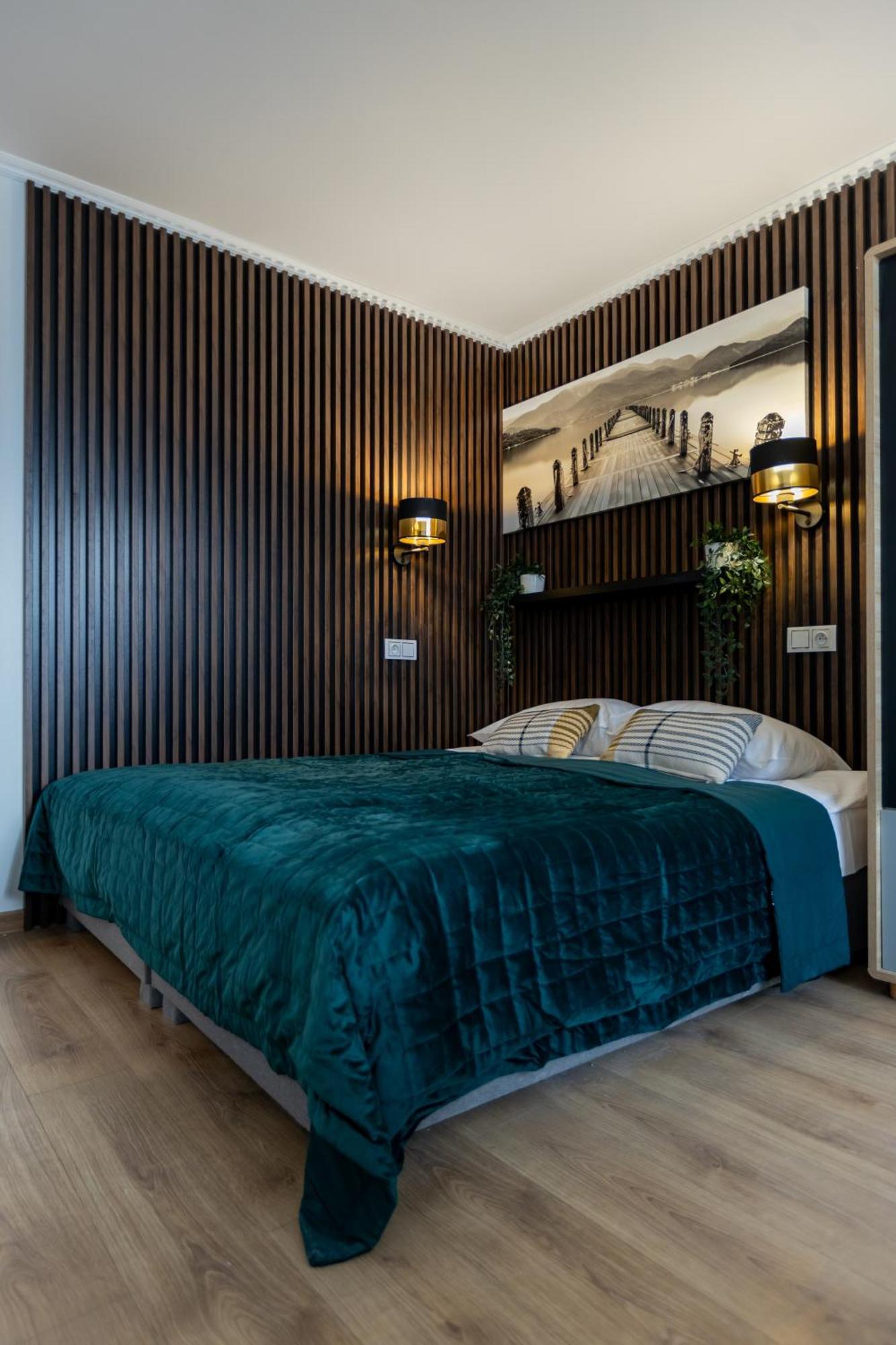 Unitapartament Short Rent Apartment In Warsaw By Metro Station Rondo Onz Apart With 3Bedrooms 22 외부 사진