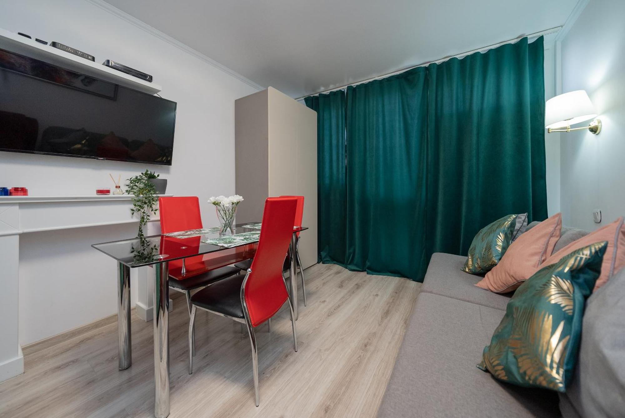 Unitapartament Short Rent Apartment In Warsaw By Metro Station Rondo Onz Apart With 3Bedrooms 22 외부 사진