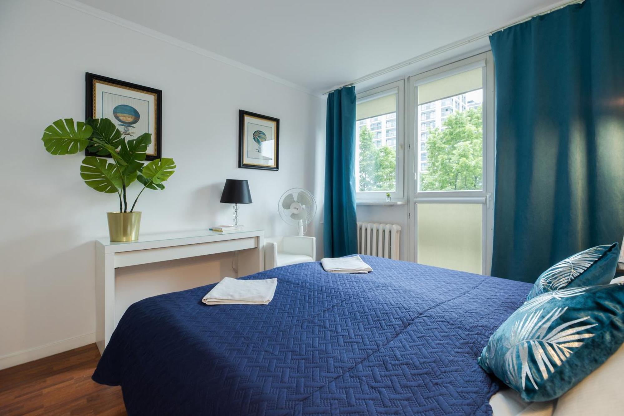 Unitapartament Short Rent Apartment In Warsaw By Metro Station Rondo Onz Apart With 3Bedrooms 22 외부 사진