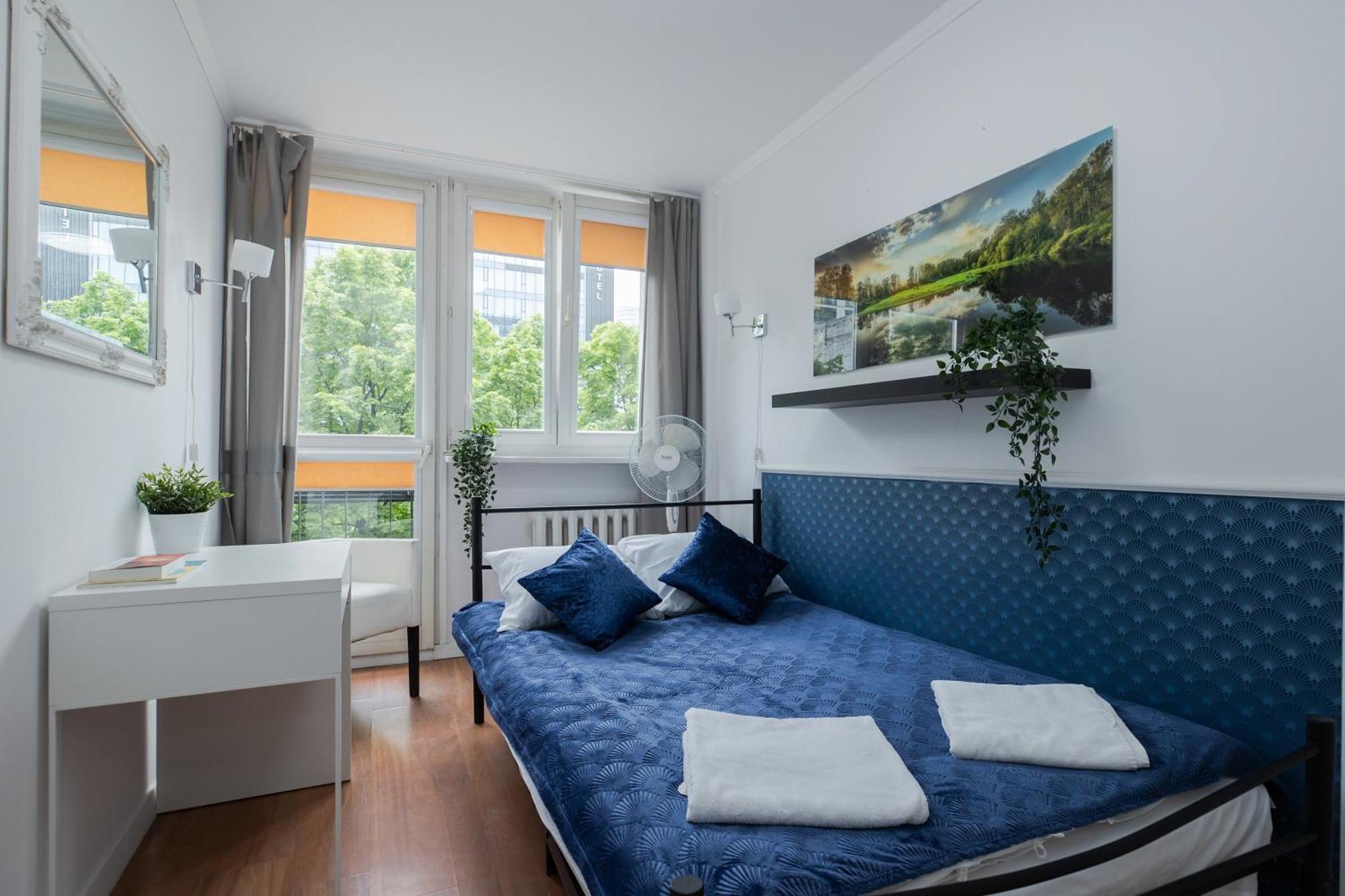 Unitapartament Short Rent Apartment In Warsaw By Metro Station Rondo Onz Apart With 3Bedrooms 22 외부 사진