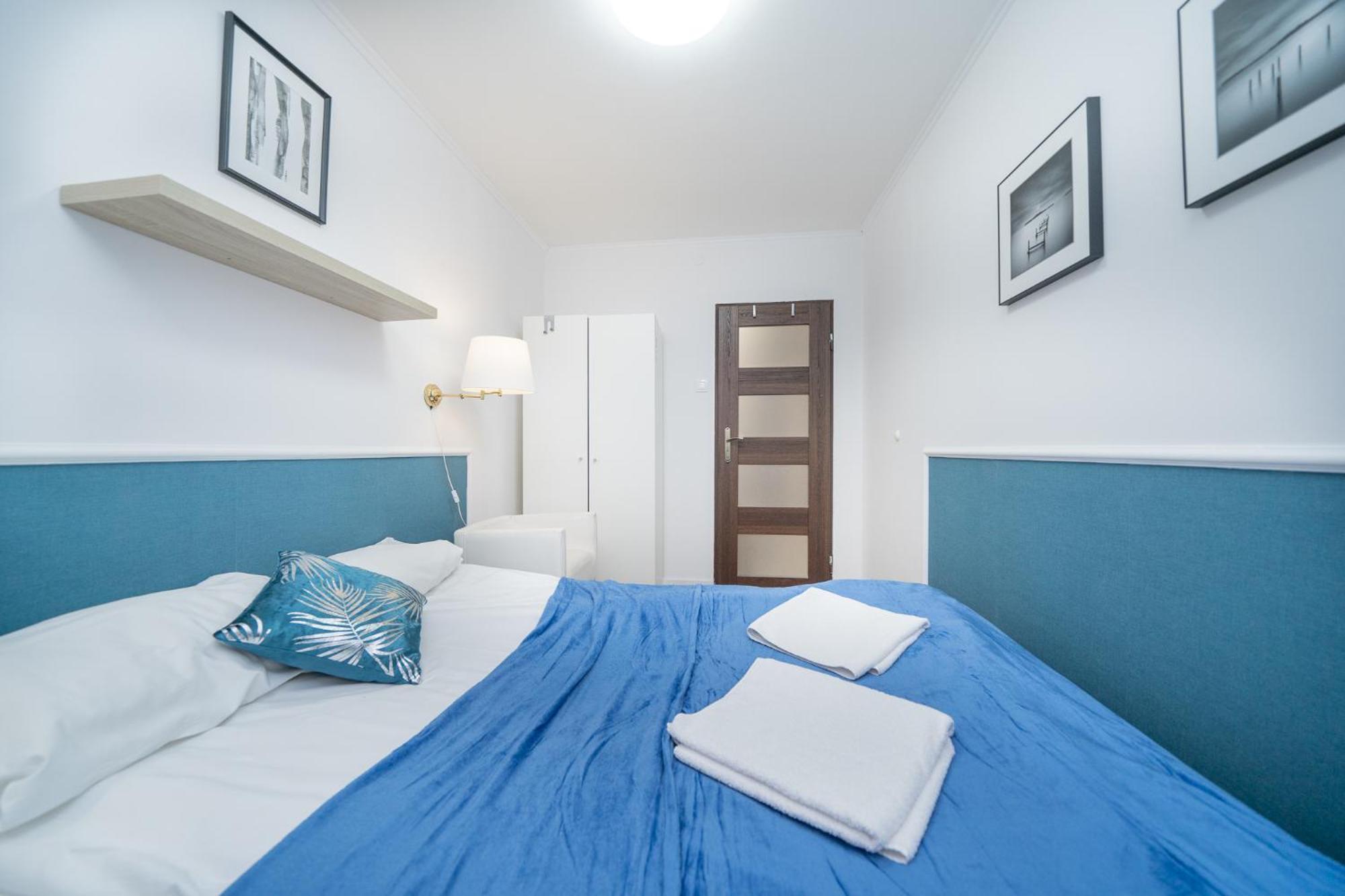 Unitapartament Short Rent Apartment In Warsaw By Metro Station Rondo Onz Apart With 3Bedrooms 22 외부 사진